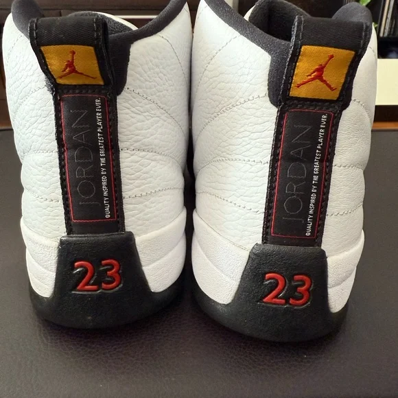 2013 Air Jordan 12 Retro “Taxi” White and Black Classic Sneakers - Picture 6 of 9